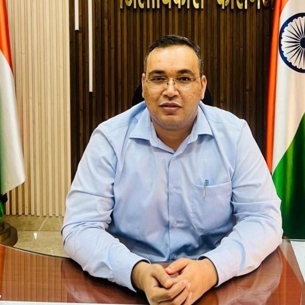 कासगंज ई-डिस्ट्रिक्ट प्रमाणपत्र निस्तारण में यूपी में प्रथम:जिले ने 97% आवेदनों का समय पर निपटारा कर हासिल किया पहला स्थान