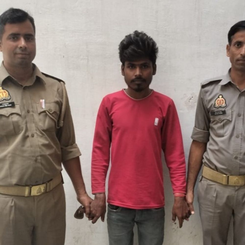 मिर्जापुर में नाबालिग को भगाने, दुष्कर्म का आरोपी गिरफ्तार:परिजनों से गाली-गलौज और जान से मारने की दी थी धमकी