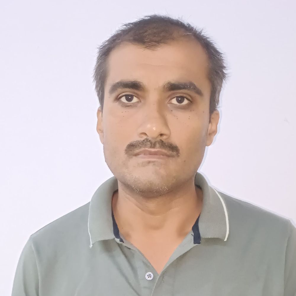 सतना में शिक्षक रिश्वत लेते हुए रंगे हाथ गिरफ्तार:1200 रुपये घूस लेते पकड़ाया, टीचर होने के साथ कर रहा था लिपिक का काम