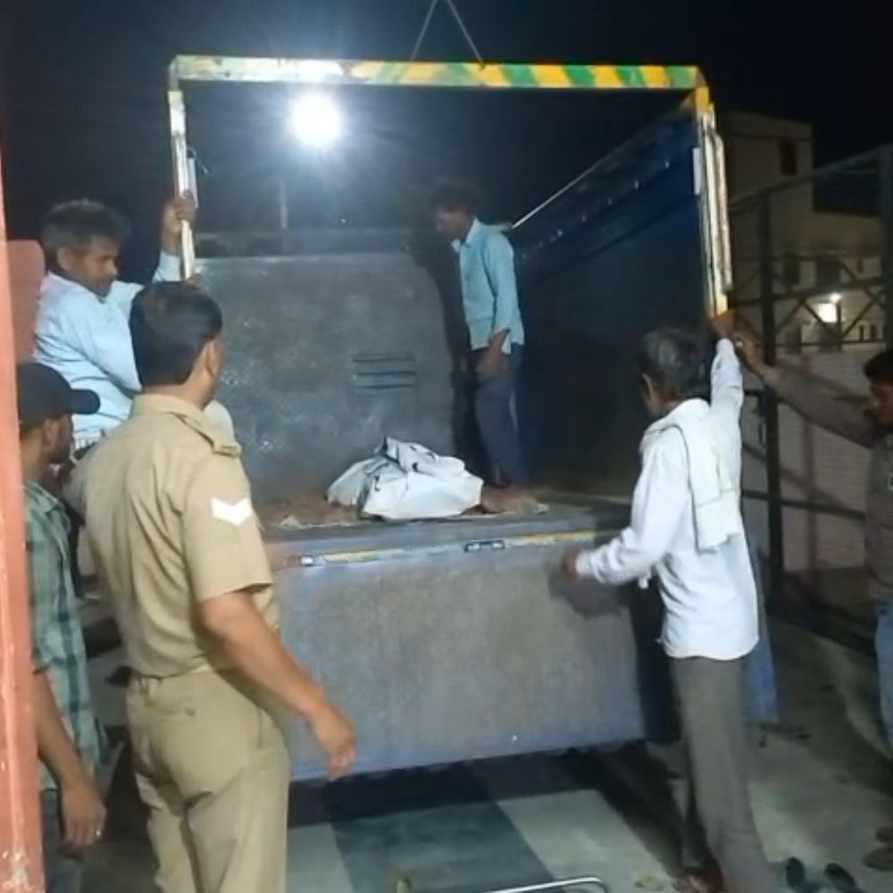 घरेलू विवाद में महिला ने फांसी लगाई:दो साल पहले हुई थी शादी, पति से झगड़े के बाद किया सुसाइड