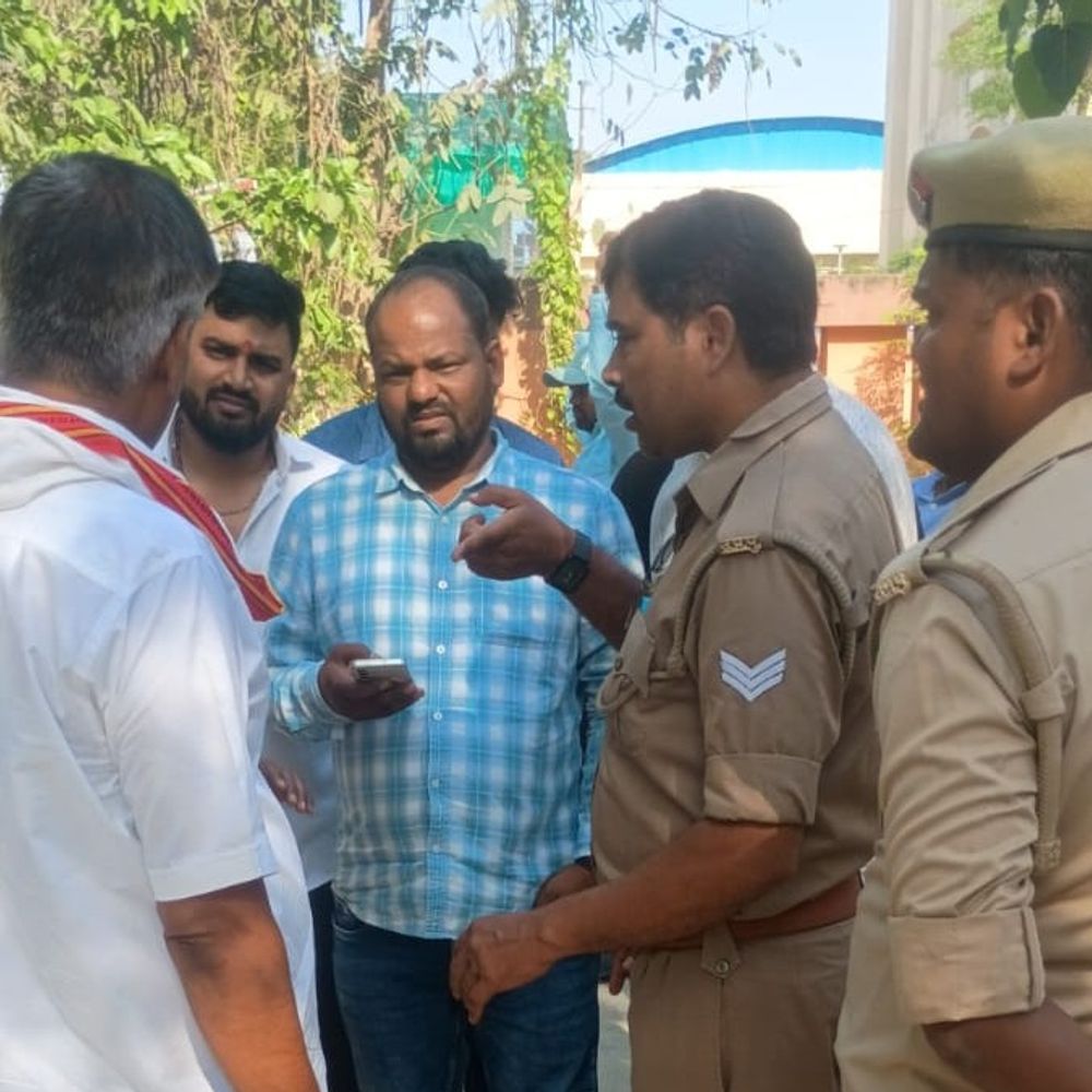 देवरिया में न्यूड मिली बॉडी की पहचान, हत्या की आशंका:उन्नाव के युवक की बॉडी पर गंभीर चोट के निशान, डेढ़ किलोमीटर दूर मिले थे कपड़े