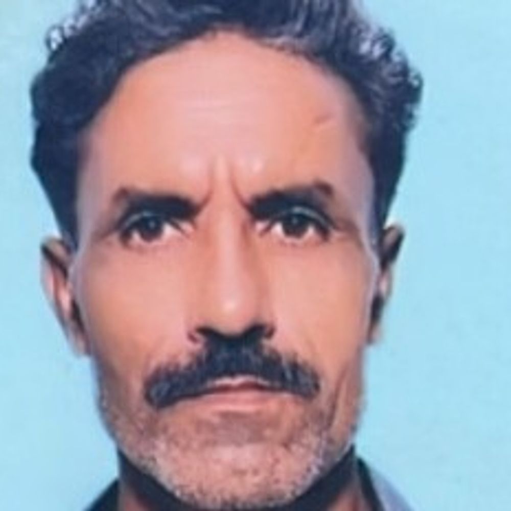 बदायूं में खेत में मिले शव की पहचान:पोस्टमार्टम में गला दबाकर हत्या की पुष्टि, परिजनों ने तीन पर लगाया आरोप