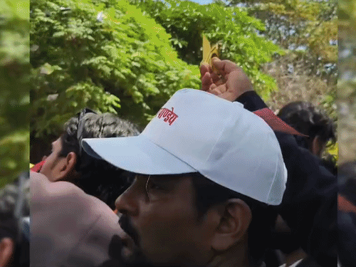 गोरखपुर सिविल कोर्ट में बार एसोसिएशन का इलेक्शन:  वोटिंग शुरू, चेकिंग के बाद मिल रही एंट्री, 11 पदों के लिए 96 प्रत्याशी लड़ रहे चुनाव – Gorakhpur News