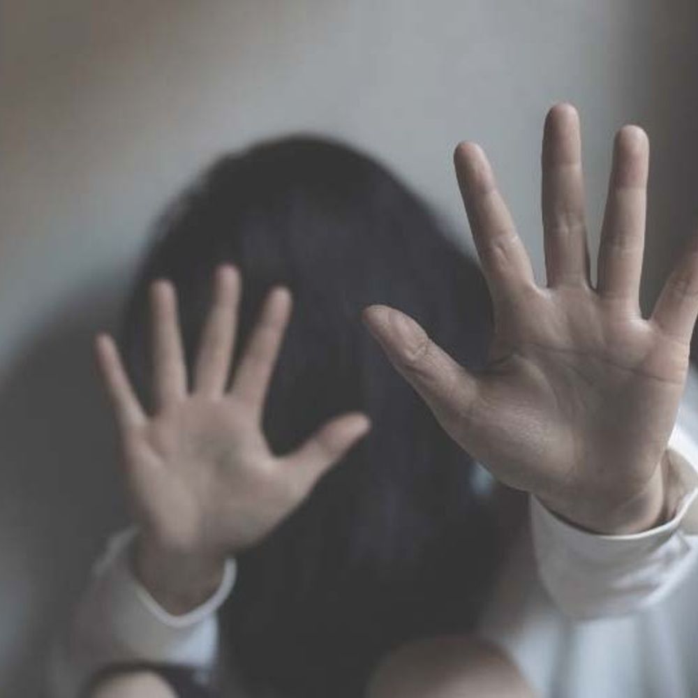 घास काटने गई 12 साल की किशोरी से छेड़छाड़:शोर मचाने पर भागा, आरोपी पर दर्ज हुआ मुकदमा