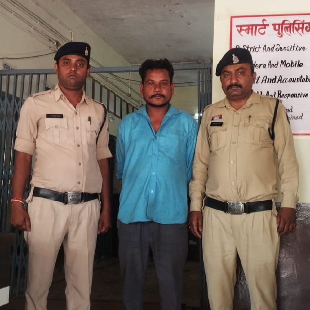 नंदिनी नगर में सट्टा खिलाते आरोपी गिरफ्तार:  69 हजार नकद सहित 74 हजार की सामग्री जब्त – durg-bhilai News