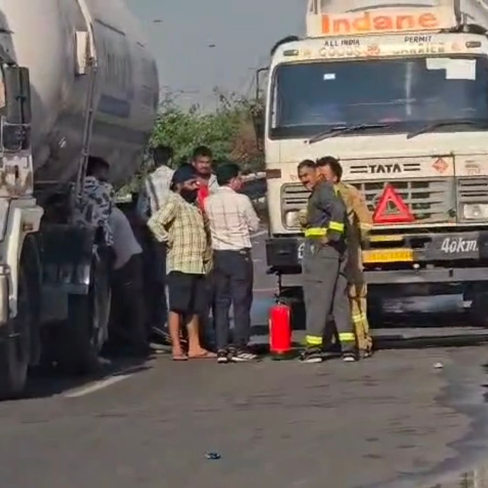 अयोध्या-लखनऊ हाईवे पर 16 घंटे बाद यातायात सामान्य:बाराबंकी में एलपीजी टैंकर से गैस रिसाव; दूसरे रास्तों से निकाले गए वाहन