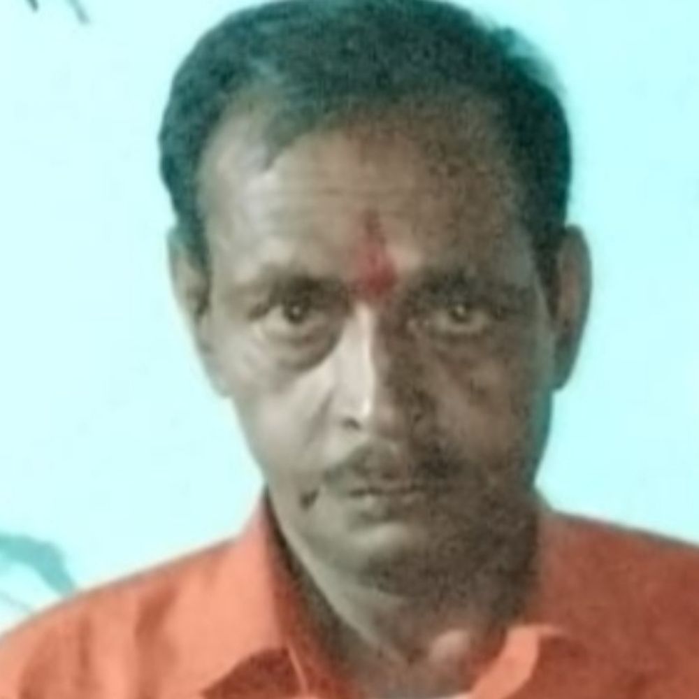 हाथरस में मधुमक्खियों के हमले से किसान की मौत:खेत में सिंचाई करते समय झुंड ने किया हमला, पुलिस ने पोस्टमार्टम कराया