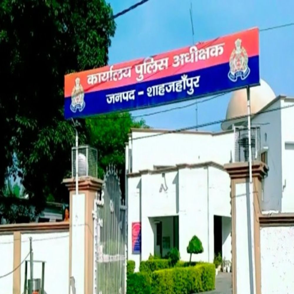 राह चलते महिलाओ को देख गाए अश्लील गाने:शाहजहांपुर में पुलिस ने एफआईआर दर्ज कर शुरू की तलाश