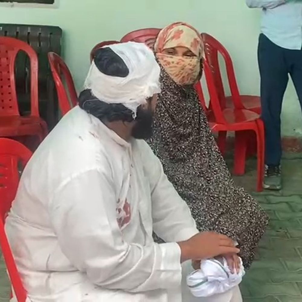 बागपत में प्लॉट विवाद के दौरान युवक से मारपीट:अतिक्रमण का विरोध करने पर हुई मारपीट, पीड़ित ने सुरक्षा और कार्रवाई की मांग की