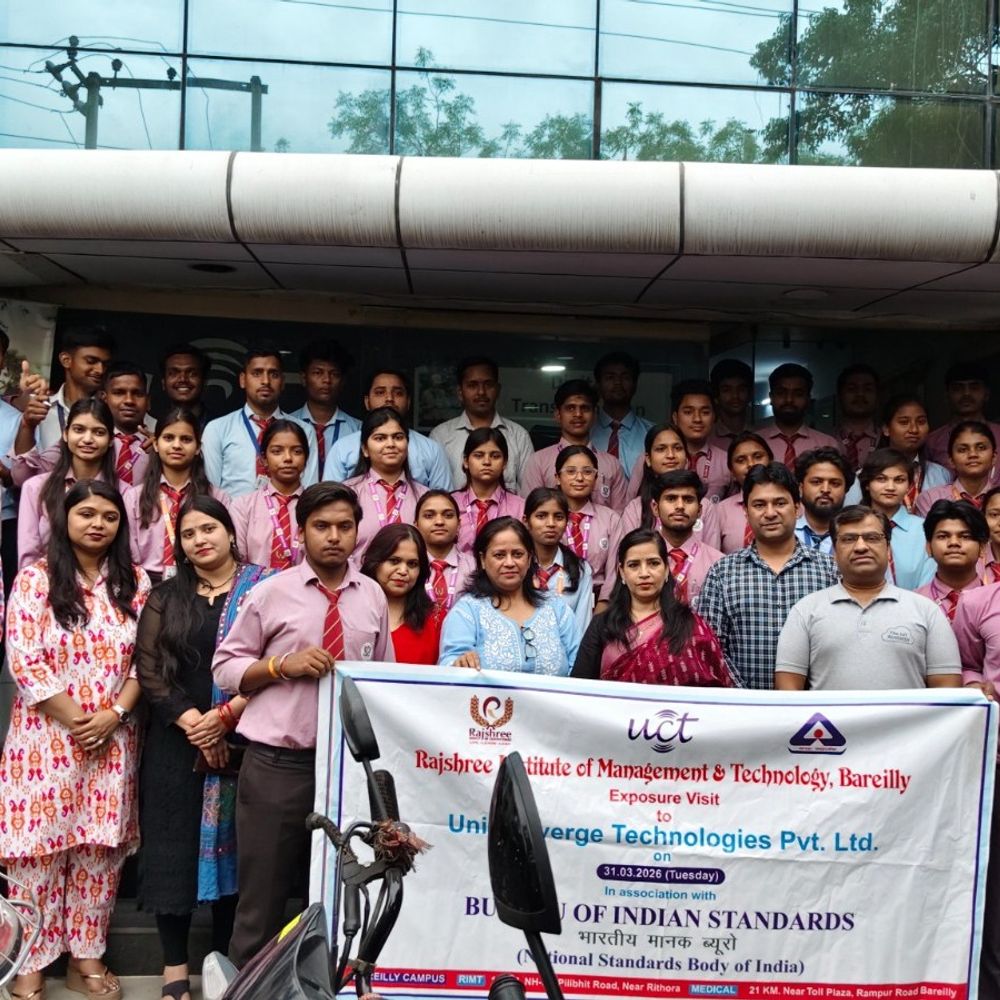 नोएडा यूनिकन्वर्ज टेक्नोलॉजीस में राजश्री के इंजीनियरों ने सीखीं बारीकियां:आईओटी और एआई लैब के भ्रमण से छात्र-छात्राओं ने जाना भविष्य की आधुनिक तकनीकों का कामकाज