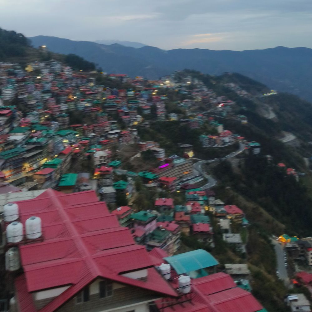 हिमाचल में भूकंप के झटके:  रात 9:47 बजे कांपी धरती, तीन से चार बार महसूस किए गए, घरों से बाहर भागे लोग – Shimla News