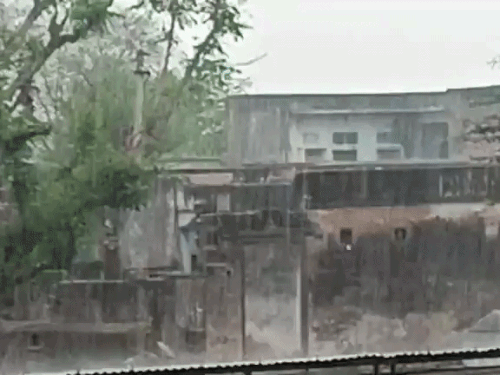 सीकर में सुबह हवाओं के साथ आई बारिश,गर्मी से राहत:  वेस्टर्न डिस्टर्बेंस ने बदला मौसम, 4 अप्रैल तक बारिश का ऑरेंज अलर्ट – Sikar News