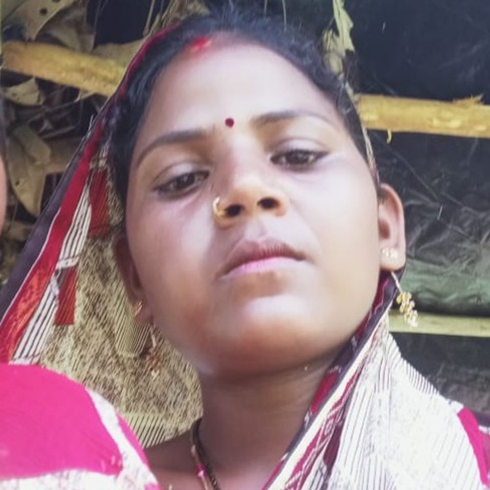 ललितपुर में पत्नी की हत्या कर शव जलाया, पति गिरफ्तार:बोला- 2 साल से प्रेम-प्रसंग चल रहा था, मना करने पर भी नहीं छोड़ी