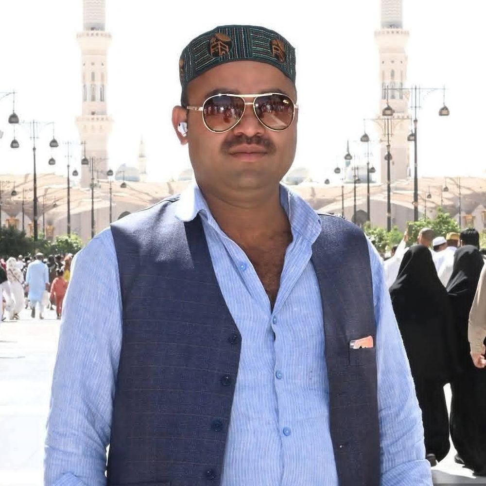 अमेठी में सड़क हादसे का CCTV फुटेज आया सामने:बेटी की शादी की खरीदारी करने जा रहे पिता-पुत्र की हुई थी मौत