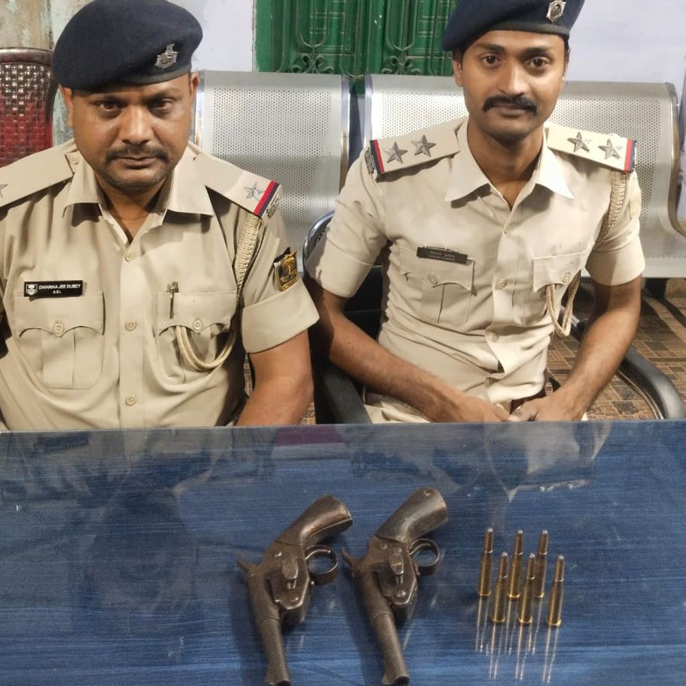 मोकामा में सरसों के बोझा से हथियार बरामद:  पुलिस ने गोसाईगाँव में दो कट्टा और छह कारतूस जब्त किया – Mokama News