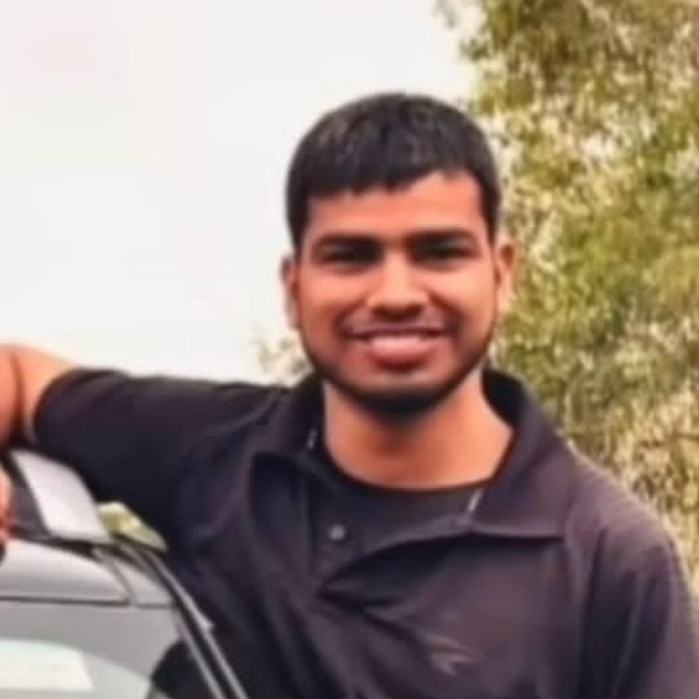 छात्र की संदिग्ध मौत, पिता ने FIRदर्ज करने को कहा:पुलिस पर सुसाइड नोट दबाने का आरोप, विश्वविद्यालय प्रशासन पर सवाल