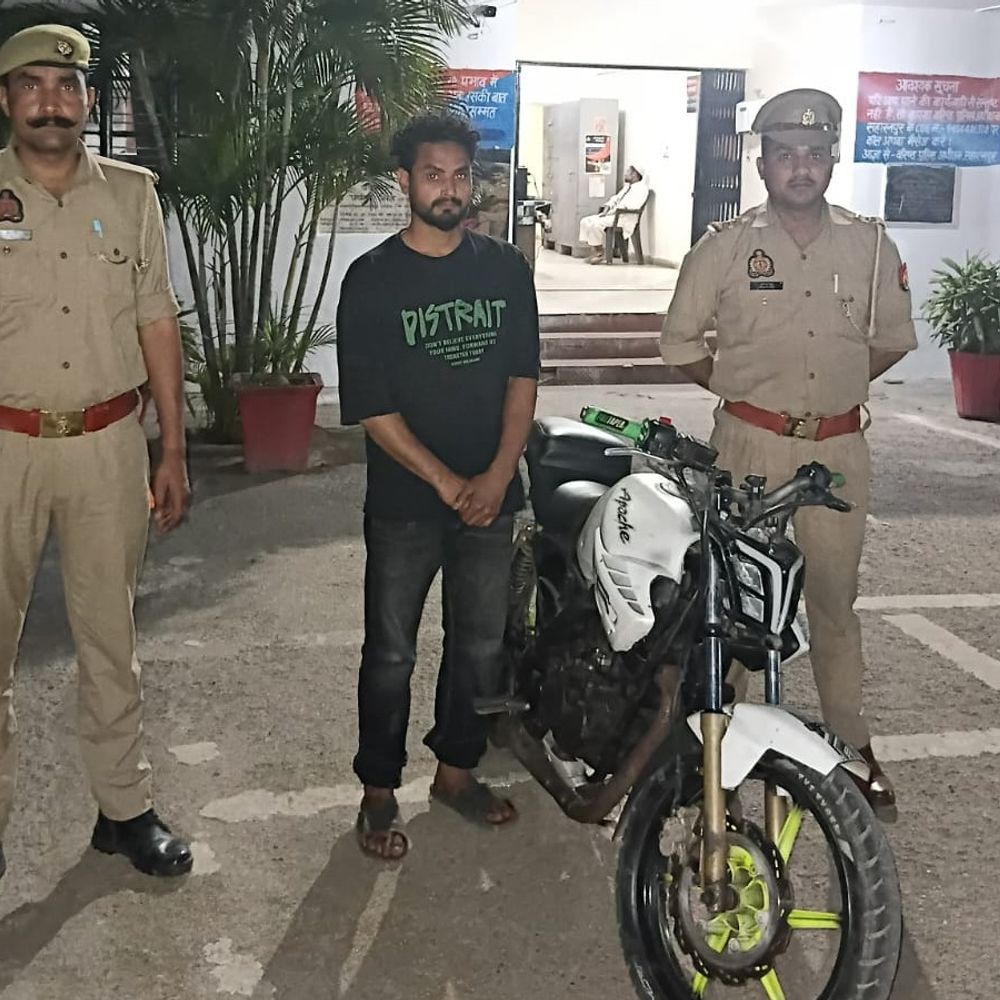 सहारनपुर में खतरनाक बाइक स्टंट करने वाला युवक अरेस्ट:वीडियो वायरल होने के बाद पुलिस ने बाइक सीज की