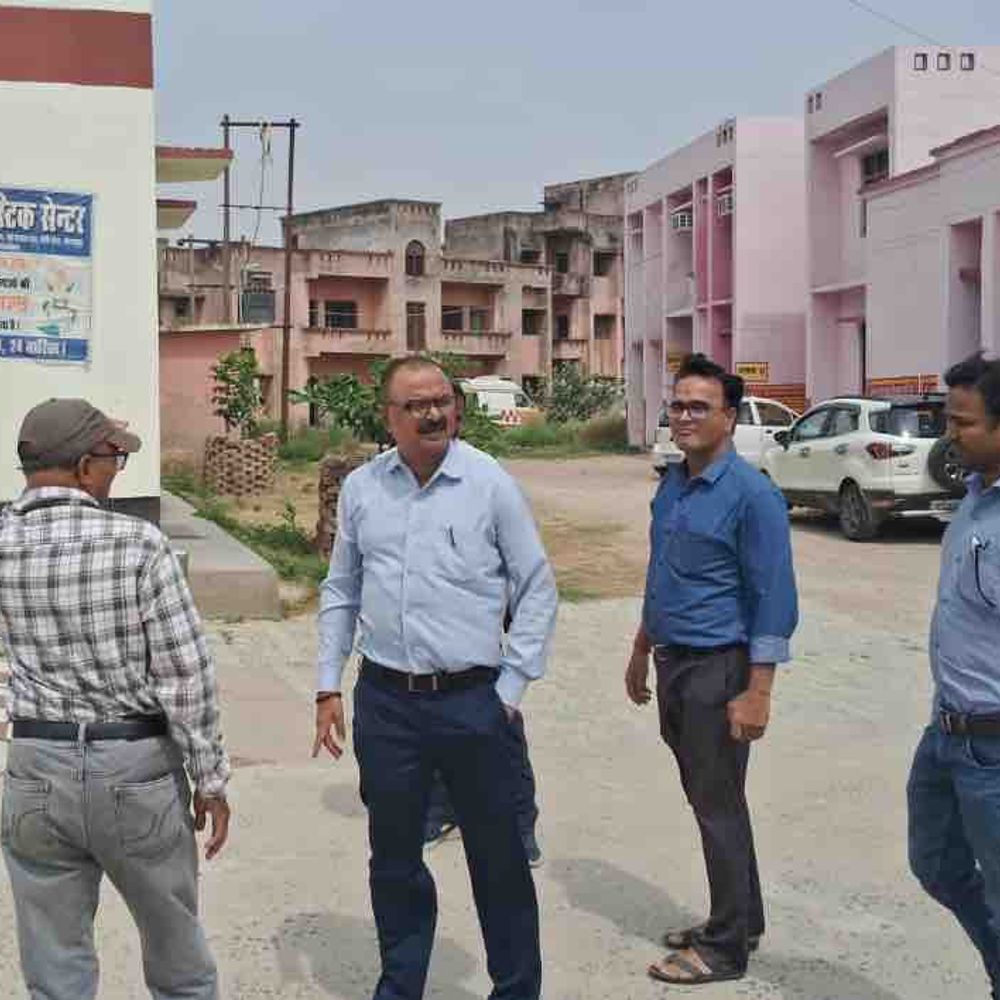 गोरखपुर में आयुष्मान आरोग्य शिविर शुरू:केंद्रीय मंत्री करेंगे उद्घाटन, जागरूकता वैन भी हुई रवाना