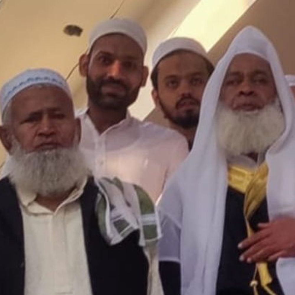 प्रसिद्ध व्यापारी हाजी इस्लामुद्दीन कुरैशी का निधन:हापुड़ शहर में शोक की लहर, शिक्षा के क्षेत्र में किया काम