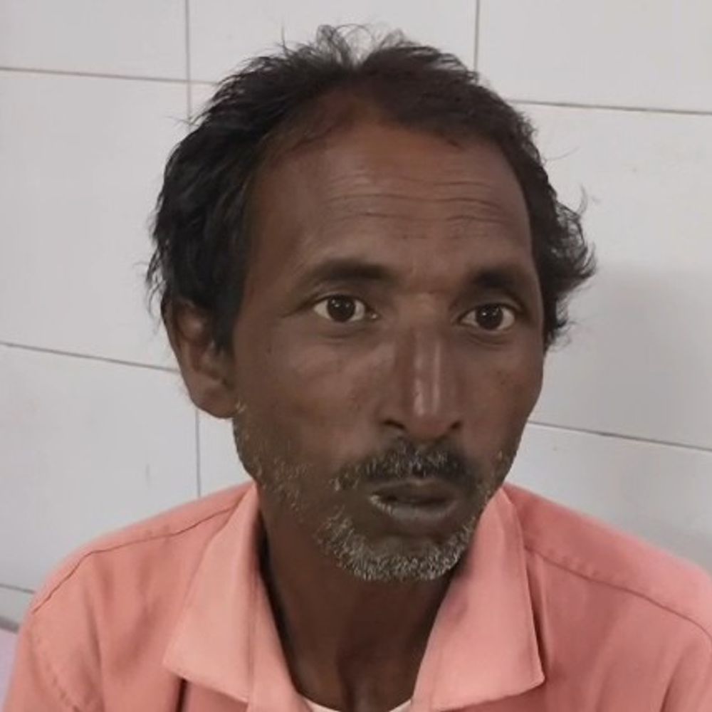 शिक्षक ने छात्र को पीटा, केस दर्ज:मिड-डे-मील के लिए लकड़ी लाने से मना करने पर हुई थी पिटाई