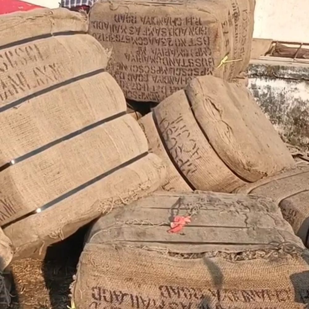 समर्थन मूल्य पर गेहूं खरीदी 15 अप्रैल से शुरू:सिवनी में बारदानों की कमी बनी समस्या; किसानों परेशान