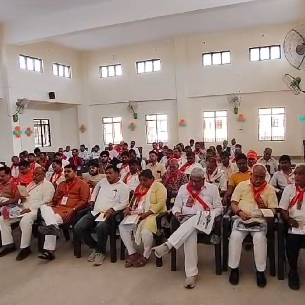 
                 भाजपा का 2027 विधानसभा चुनाव के लिए महाअभियान शुरू:बूथ स्तर तक कार्यकर्ताओं को दिया जा रहा प्रशिक्षण 
            