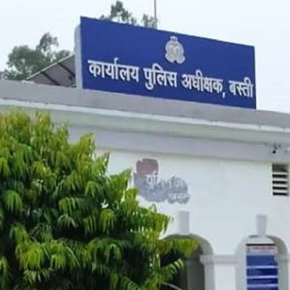 हाईकोर्ट ने बस्ती एसपी को अवमानना की चेतावनी दी:एनबीडब्ल्यू मामले में जांच अधिकारी के निलंबन पर मांगा व्यक्तिगत हलफनामा