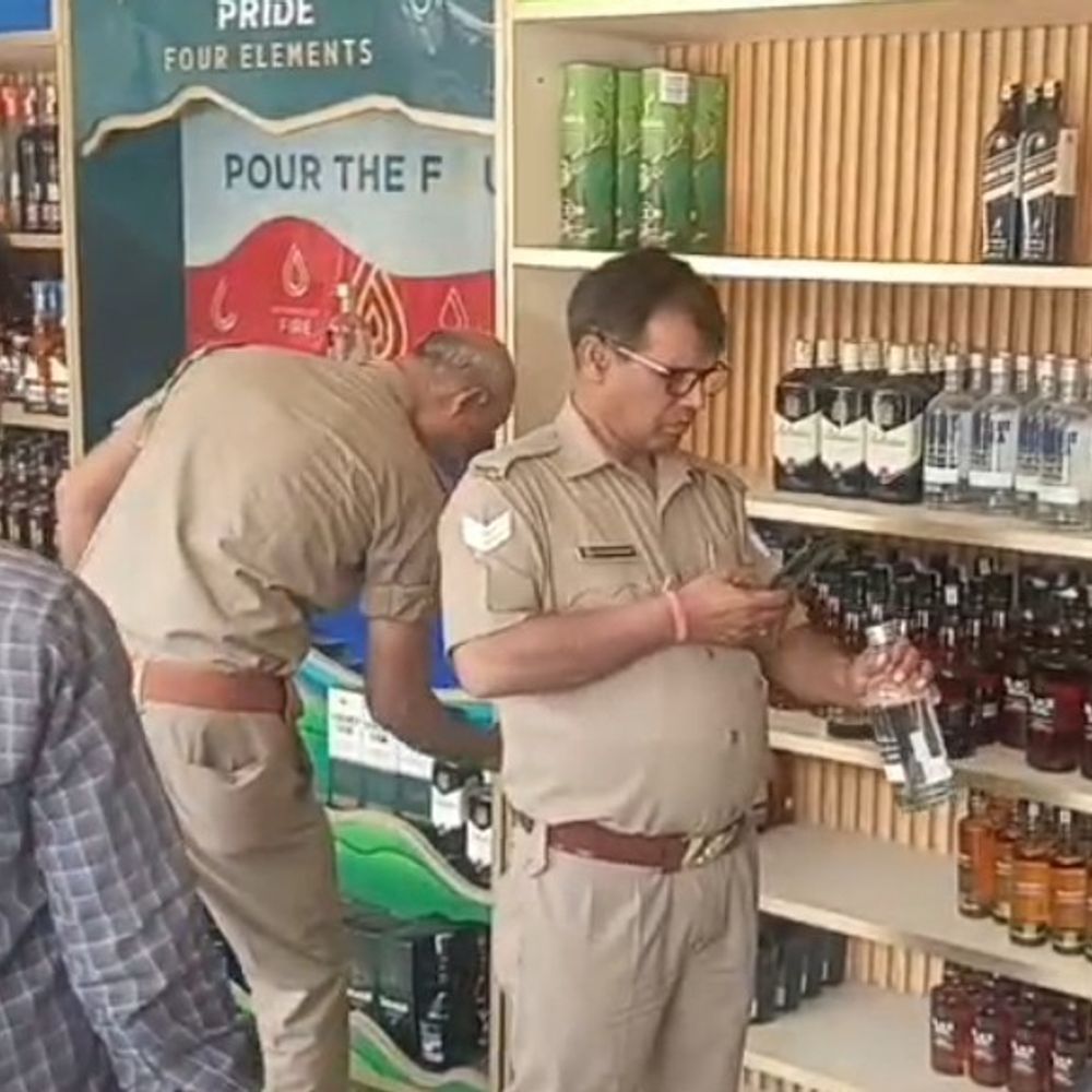 जहरीली शराब से 3 की मौत पर प्रशासन अलर्ट:शामली में आबकारी विभाग ने चलाया चेकिंग अभियान