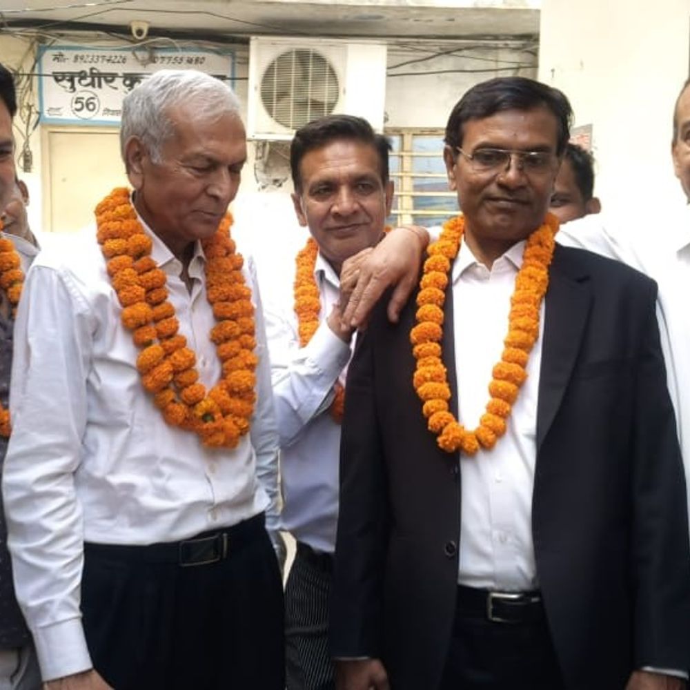 सुगंध जैन सिविल बार अध्यक्ष, सत्येंद्र कुमार महासचिव बने:कड़े मुकाबले में अधिवक्ताओं ने चुना नया नेतृत्व, 367 ने किया मतदान