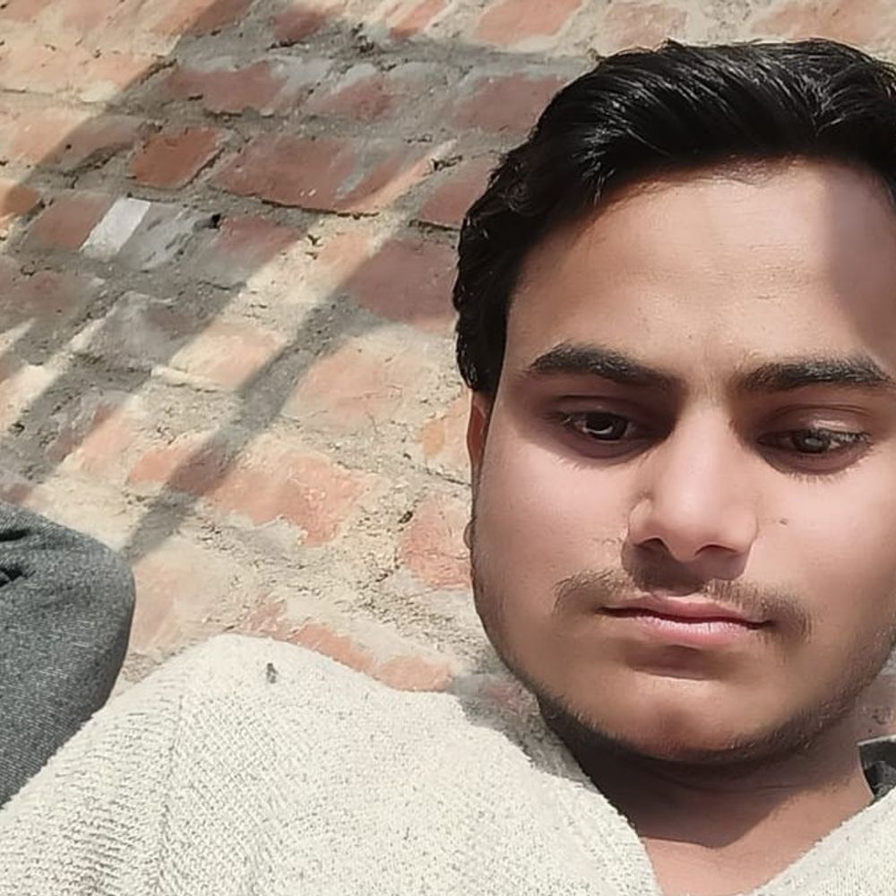 बदायूं में गंगा में डूबे युवक का शव मिला:तीन दिन बाद उसहैत थाना क्षेत्र में बरामद, नहाते समय डूब गया था