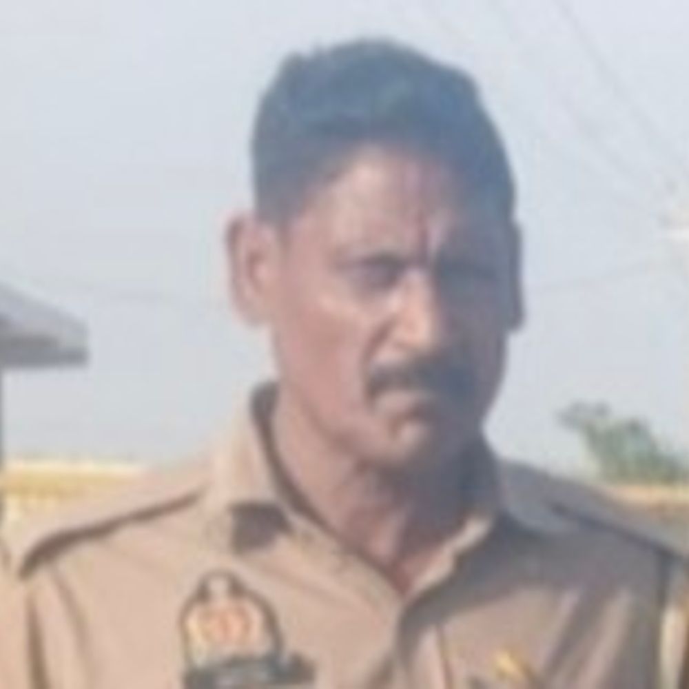 मेडिकल कॉलेज डॉक्टरों की लापरवाही से हेड-कांस्टेबल की मौत:पुलिस-डॉक्टरों के बीच तीखी नोक-झोंक का वीडियो, ऑक्सीजन नहीं मिलने का आरोप