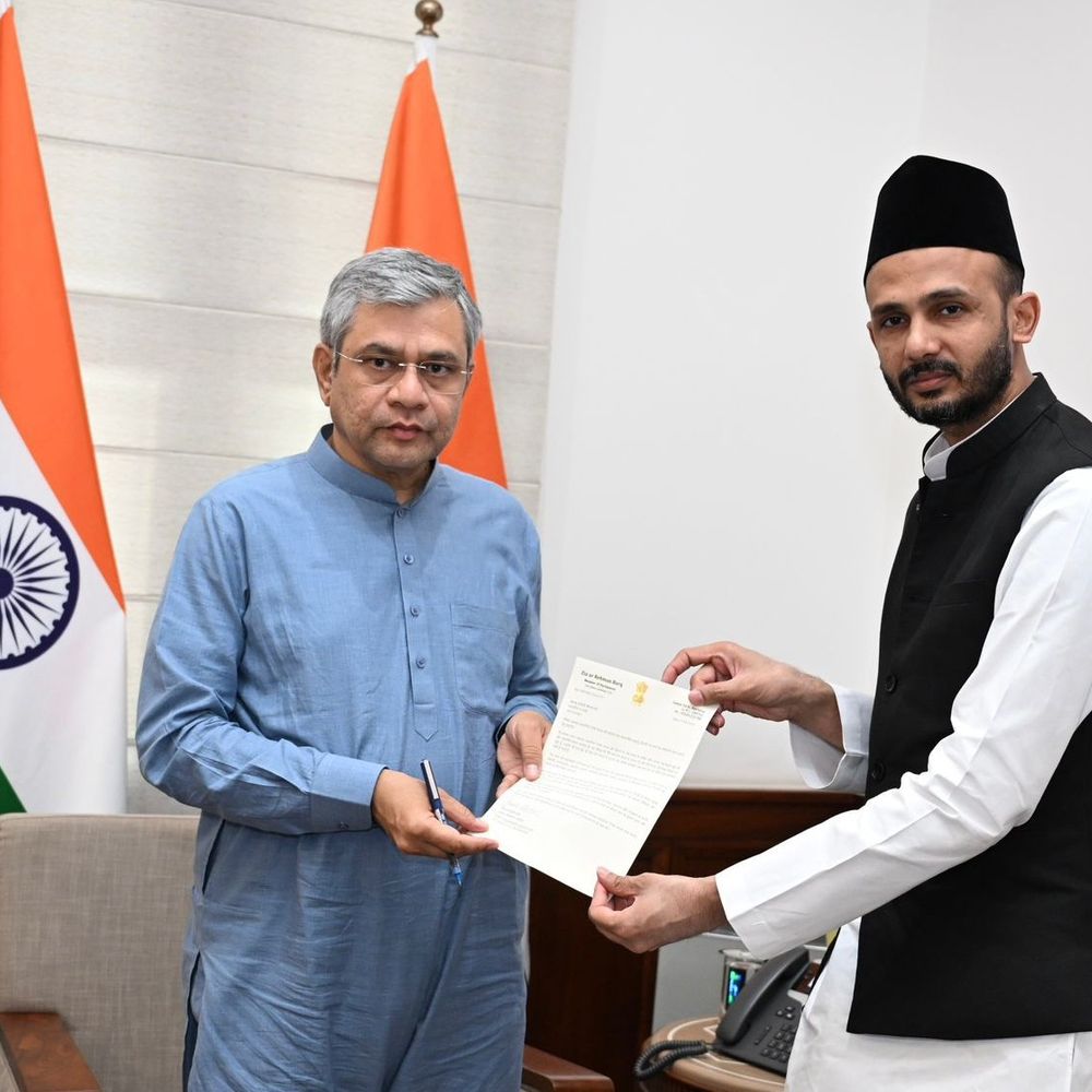 संभल सांसद जियाउर्रहमान बर्क ने रेल मंत्री को पत्र दिया:संभल-गजरौला रेल लाइन के विस्तार की मांग, कहा- दिल्ली तक मिले मंजूरी