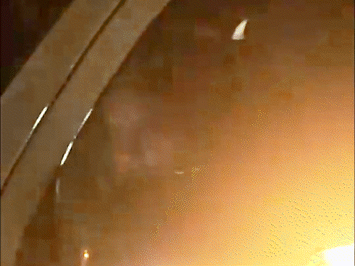 केरल में सांसद शशि थरूर का काफिला रोका:  ड्राइवर-गनमैन से हाथापाई; बंगाल में कांग्रेस नेता अधीर रंजन से धक्का-मुक्की, TMC कार्यकर्ताओं ने घेरा