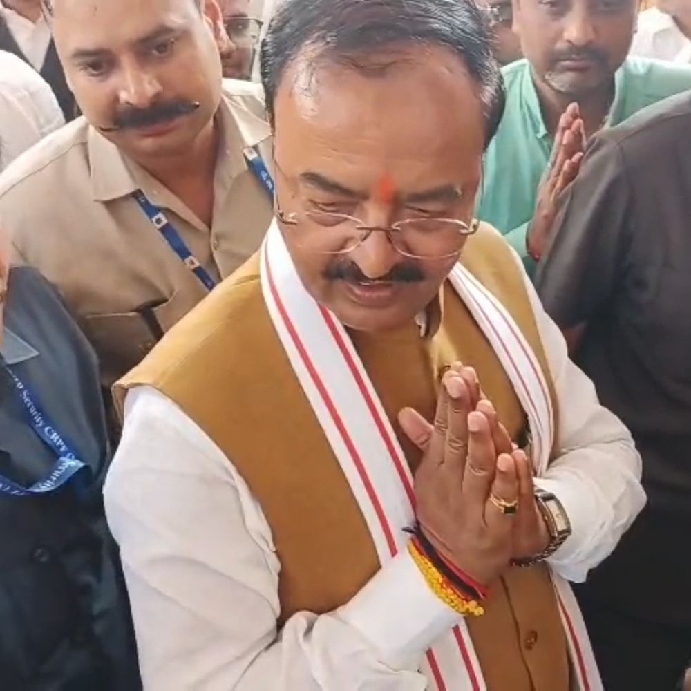 उपमुख्यमंत्री केशव मौर्या ने प्रयागराज में विकास कार्यों की समीक्षा:कहा- ममता सरकार ने बंगाल का विकास रोका, विपक्ष बेचैन