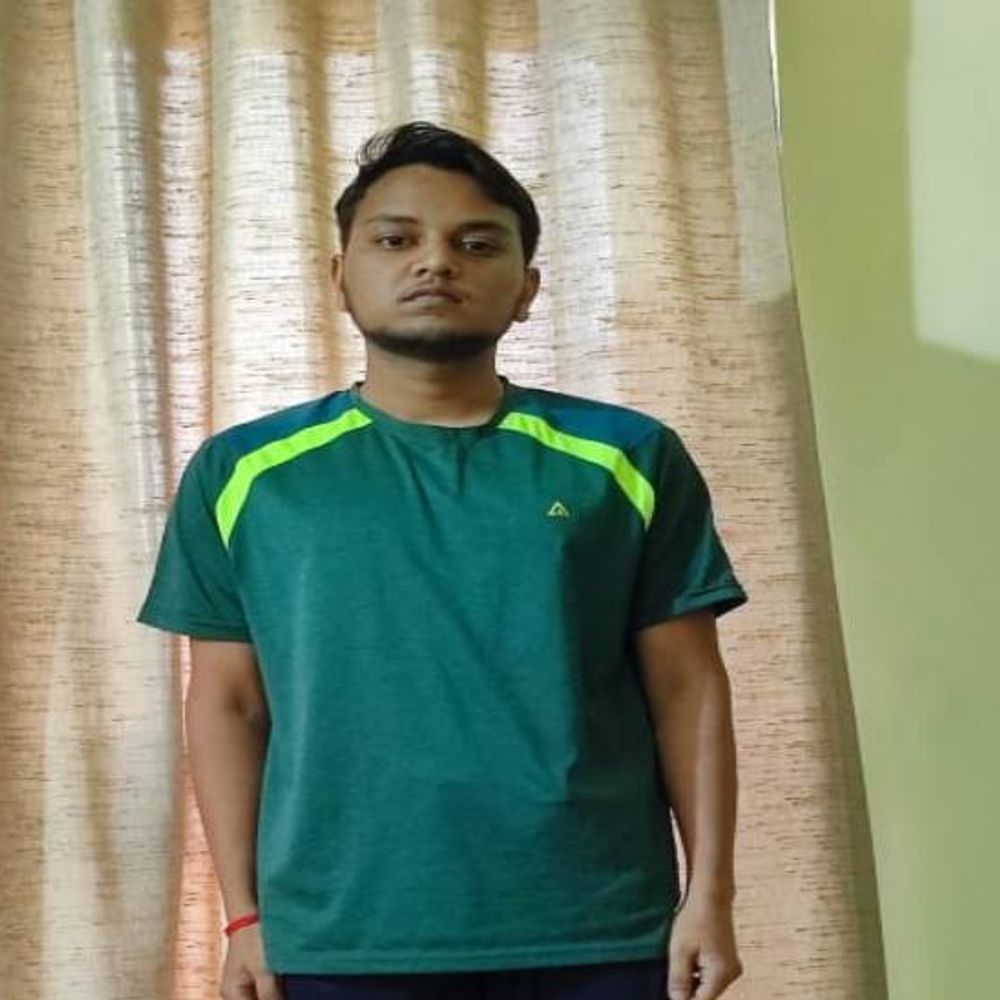 भिलाई में JEE मेंस में मोबाइल छिपाने काटी चप्पल:  वॉशरूम से लौटा छात्र तो पैर घसीटकर चलने लगा, गार्ड ने पकड़ा ‘मुन्नाभाई’, FIR दर्ज – durg-bhilai News