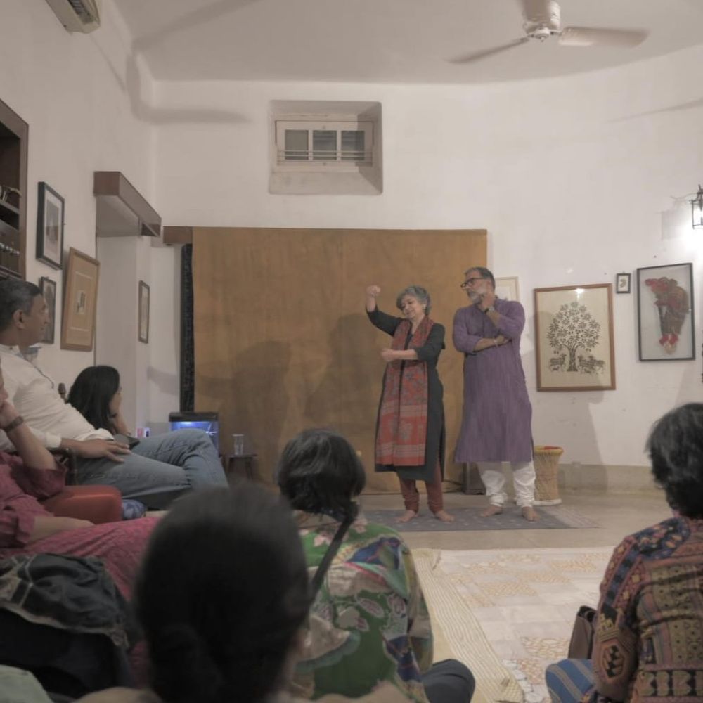 लखनऊ बायोस्कोप में पंचतंत्र की कहानियां सुनाई:वेलेंटीना बोलीं- भारत में कहानियों का भंडार, शिक्षित होने के लिए सुनना जरूरी