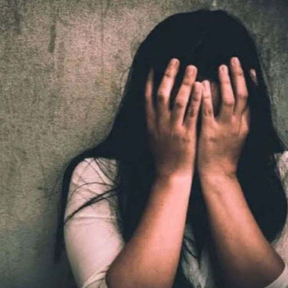 प्रधानाचार्य पर सातवीं कक्षा की छात्रा से छेड़छाड़ का आरोप:हापुड़ के हाफिजपुर क्षेत्र में मुकदमा दर्ज, परीक्षा परिणाम लेने स्कूल गई थी स्कूल