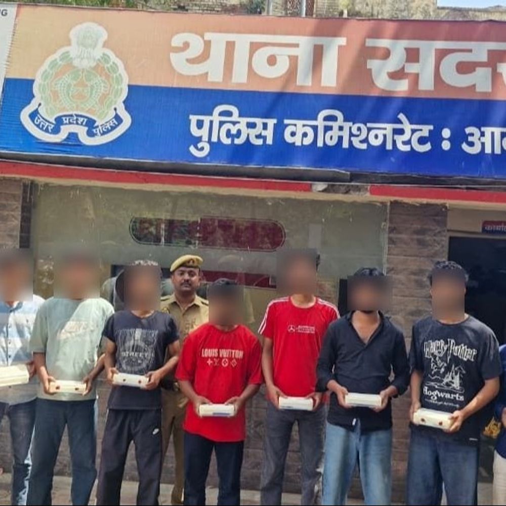 क्रेडिट कार्ड के रिवॉर्ड पॉइंट को रिडीम कराने का लालच:पुलिस ने दबोचे 10 शातिर, अब तक लगभग 60 लाख रुपए की कर चुके है धोखाधड़ी