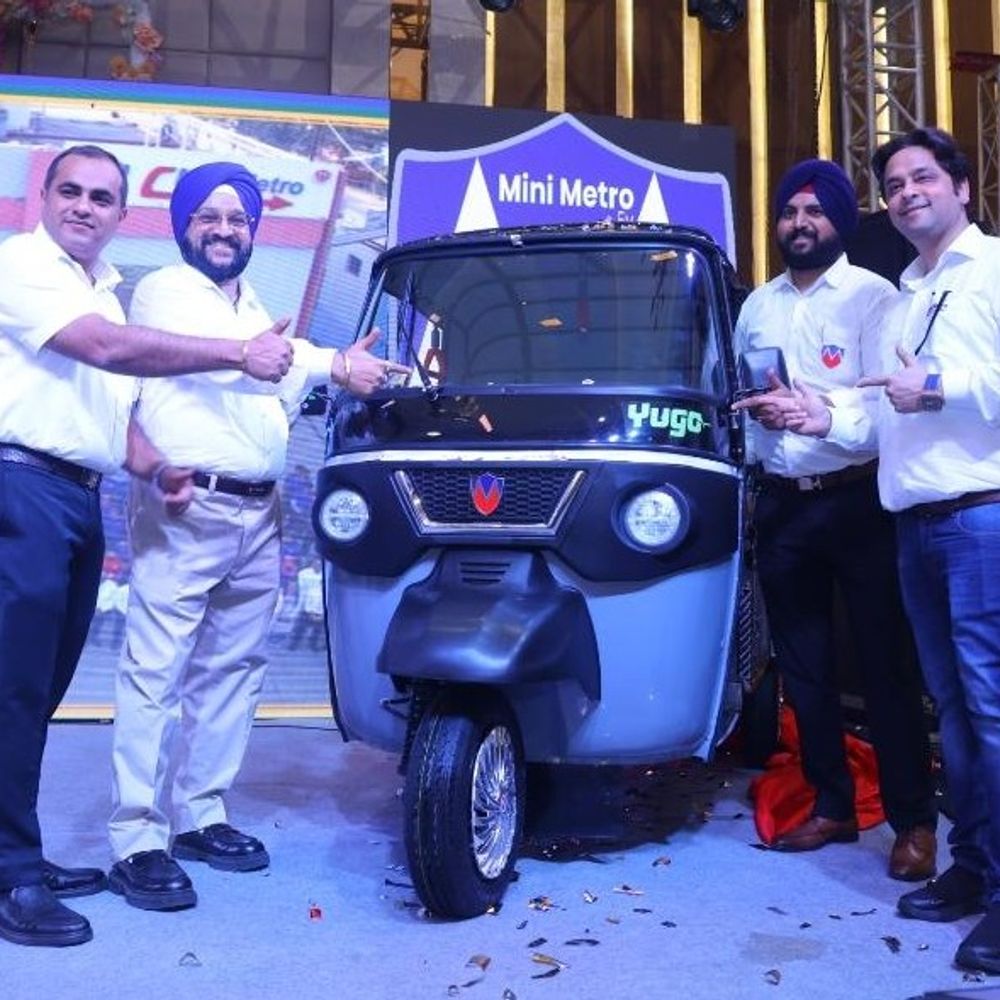 मेरठ में Mini Metro ने लॉच किए 7 नए मॉडल:325KM रेंज वाले ‘Yugo’ ने EV सेक्टर में बनाया नया रिकॉर्ड, ड्राइवरों की बढ़ेगी कमाई
