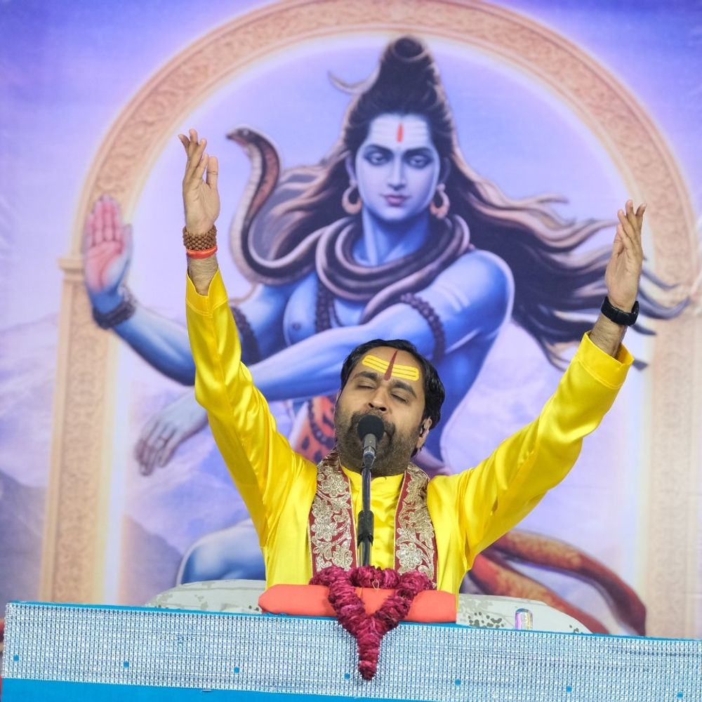 शिव कथा में पार्वती जन्मोत्सव की धूम:डॉ. सर्वेश्वर बोले आत्मदर्शन से ही होगा सच्चा नारी सशक्तिकरण