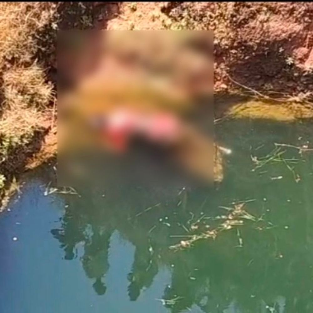 बहू का शव कुएं में मिला,ससुर पेड़ से लटका मिला:ललितपुर में 3 दिन से लापता थी महिला, मायके जाने की बात कहकर घर के निकली थी