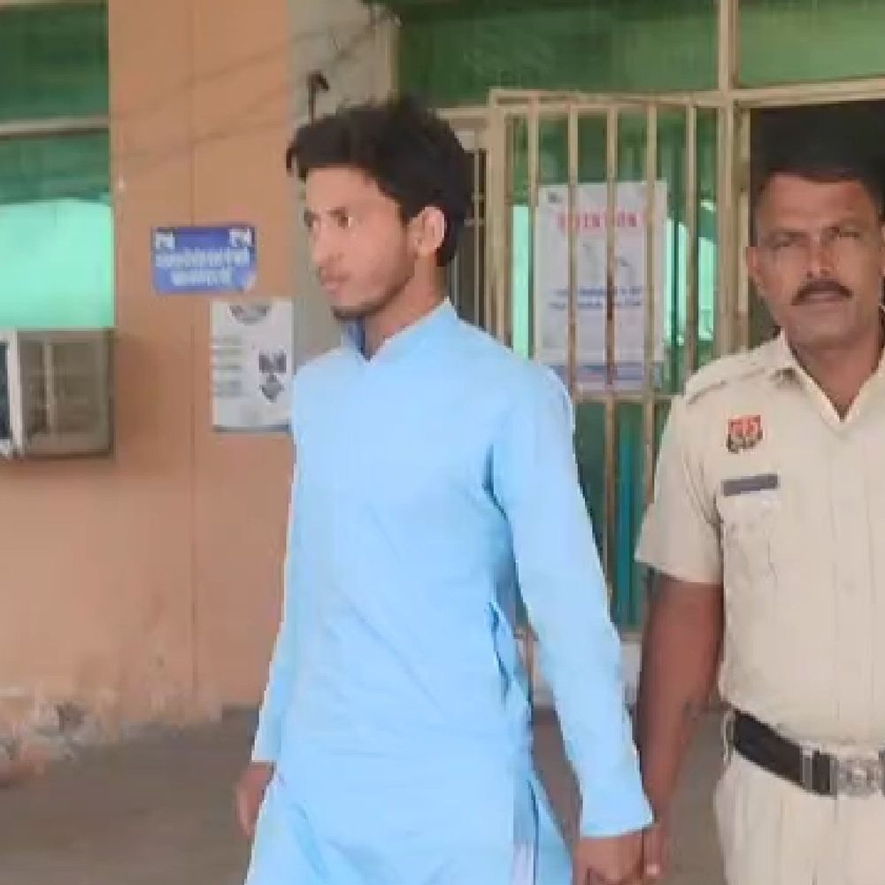 नूंह पुलिस ने वाहन चोर को किया गिरफ्तार:  बाइक बरामद, चुराकर लाया था, नाकाबंदी कर पकड़ा, कोर्ट ने न्यायिक हिरासत में भेजा – Nuh News