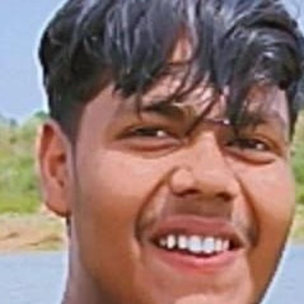 हरदोई में गर्रा नदी में डूबे युवक का शव बरामद:18 घंटे बाद दो किमी दूर धर्मपुर गांव के पास मिला, परिवार में मचा कोहराम