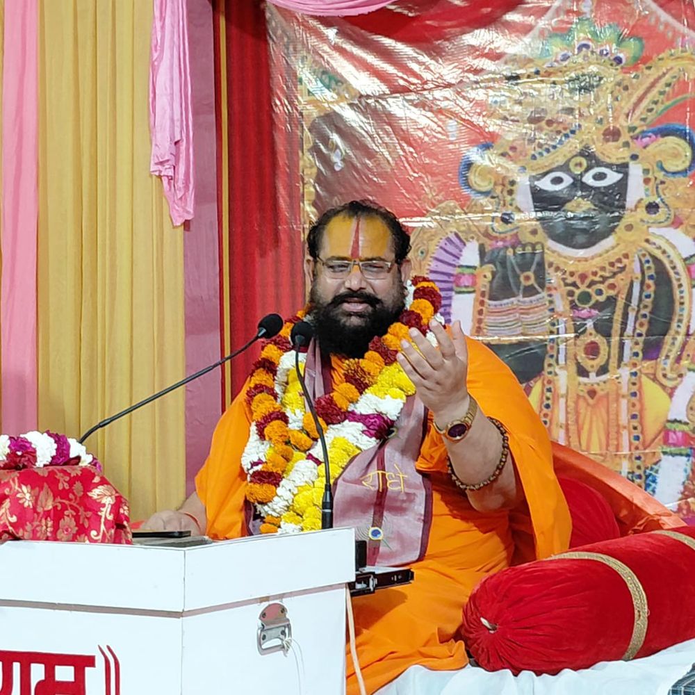 कष्टभंजन हनुमत सिद्ध धाम में भागवत कथा का चौथा दिन:बिधनू में भगवान पर विश्वास रखने का दिया संदेश, बोले- हर जीव की चिंता करते हैं