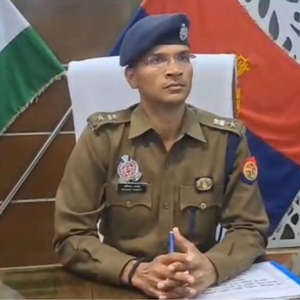 ऑन ड्यूटी नशा करने वाला दरोगा निलंबित:एसएसपी अविनाश पांडेय ने देर रात गिराई गाज, सीओ ब्रह्मपुरी को सौंपी गई जांच