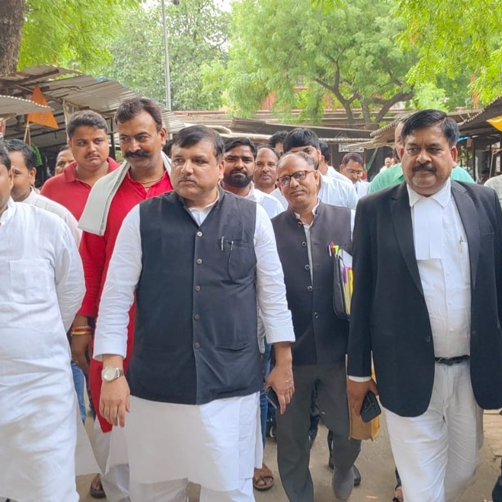 आप सांसद संजय सिंह के आचार संहिता मामले की सुनवाई:सुल्तानपुर कोर्ट में हुई जिरह, अगली तारीख 20 अप्रैल को