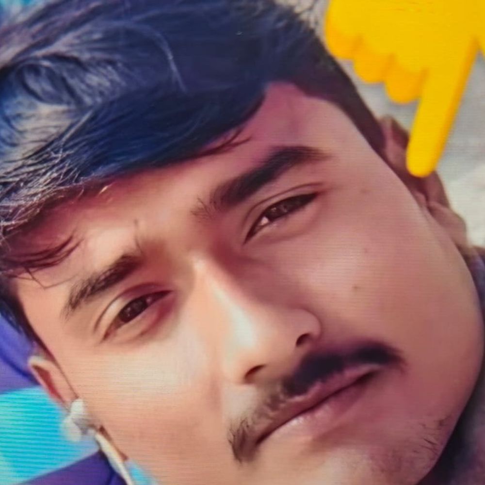 उन्नाव में बाइक टक्कर से युवक की मौत:असोहा थाना क्षेत्र में हादसा, पीछे पत्नी और दो बच्चे छोड़ गया