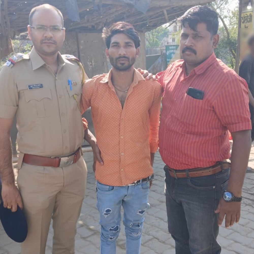 महाराष्ट्र से किडनैप हुई 14 साल की किशोरी बरामद:बलरामपुर में मिली, आरोपी युवक गिरफ्तार