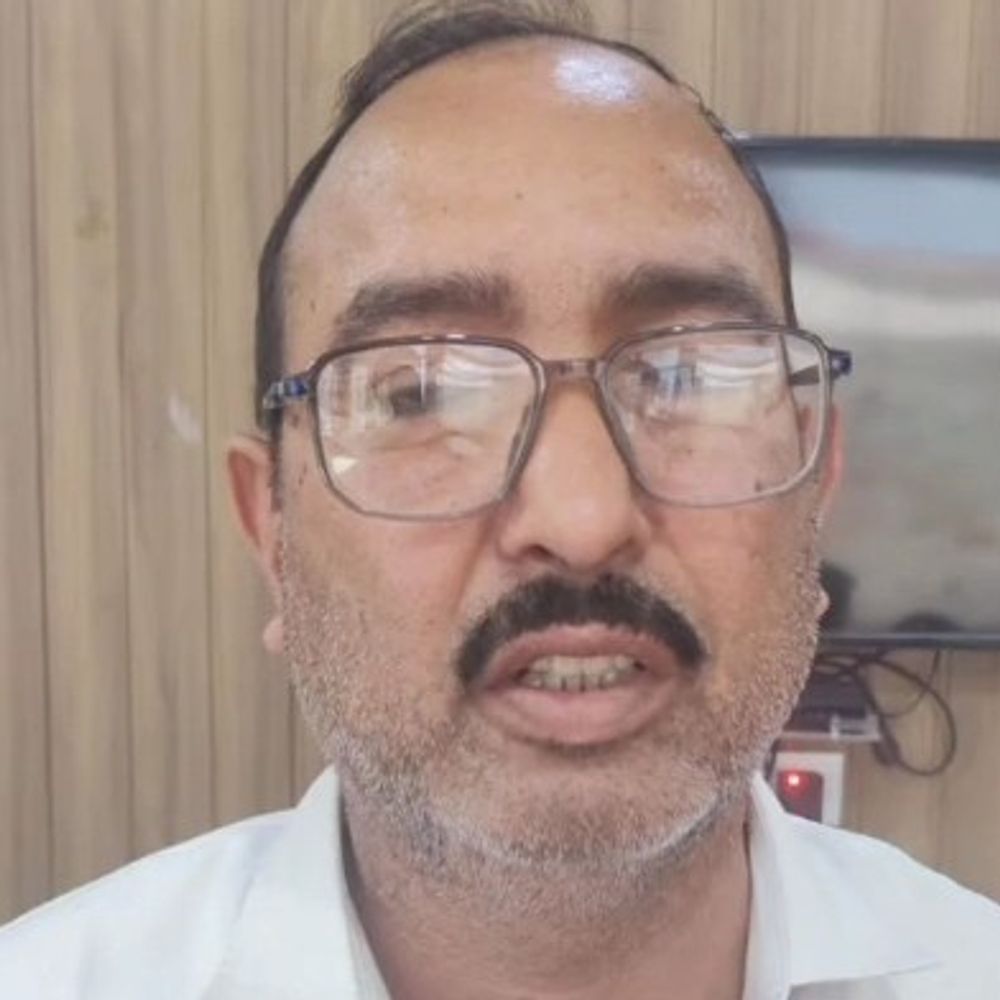 बरेली में 10 हजार की रिश्वत लेते बाबू गिरफ्तार:अवैध खनन में पुलिस-विभाग गठजोड़ का खुलासा