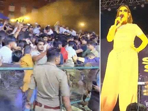 
                 सिंगर सुनंदा शर्मा के शो में हंगामा, बैरिकेडिंग तोड़ी:बरेली में छात्रों ने मंच पर चढ़ने की कोशिश की; पुलिस ने डंडा लेकर खदेड़ा 
            